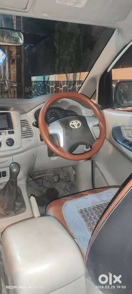 Toyota Innova 2012 Diesel Well Maintained