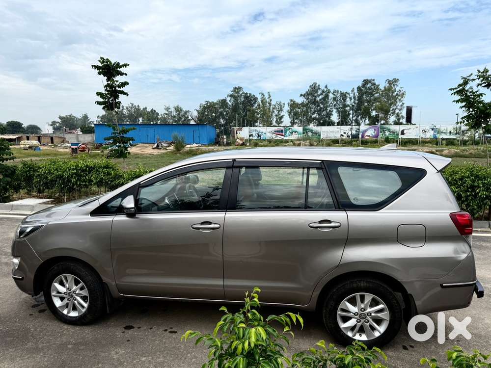 Toyota Innova Crysta 2018 Diesel Manual
