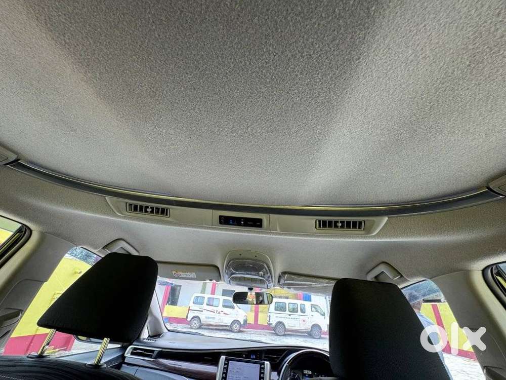 Toyota Innova Crysta 2.4 V, 2024, Diesel