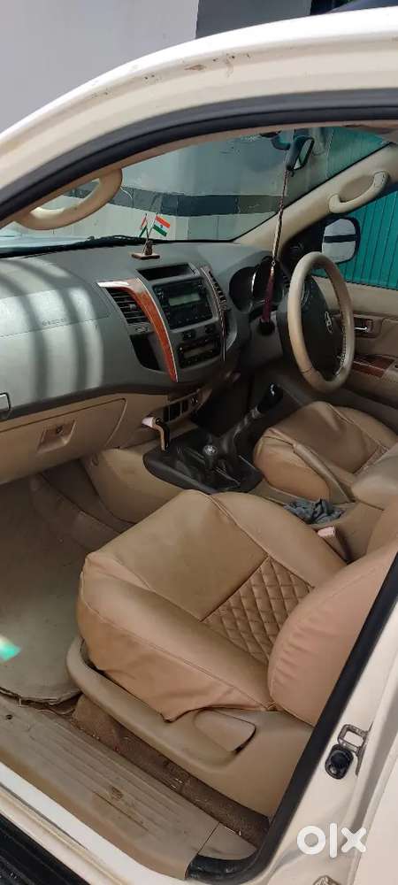 Toyota Fortuner Diesel 2010