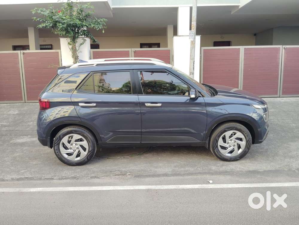 Hyundai Venue S, 2021, Petrol