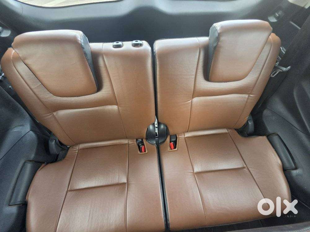 Toyota Innova Crysta 2.4 G Mt 8s, 2019, Diesel