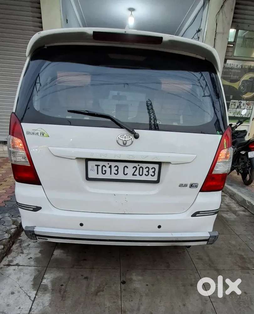 Toyota Innova 2.5g (e4) 8str 2013 Model Well Maintained