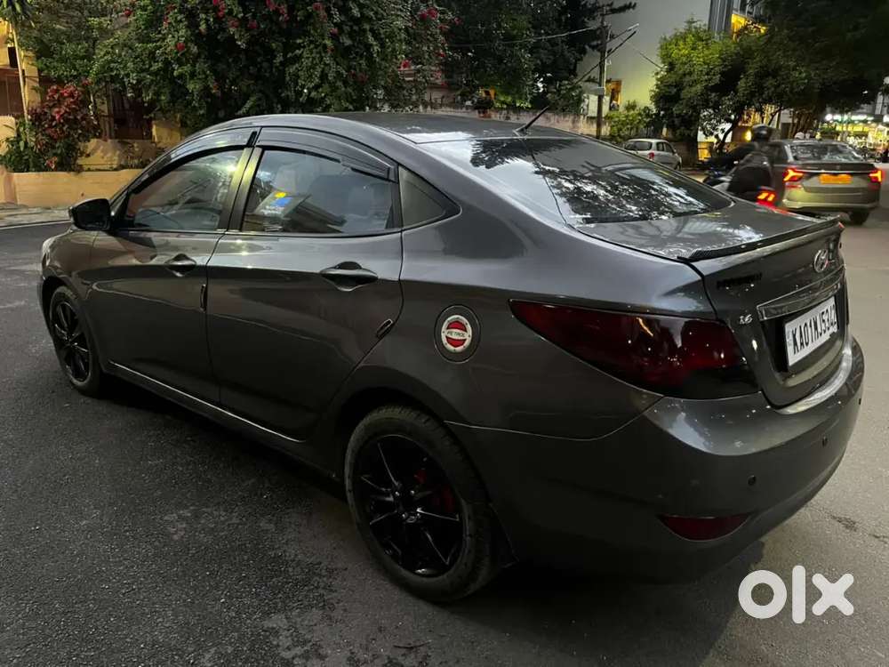 Hyundai Verna 1.6 Sx 2012