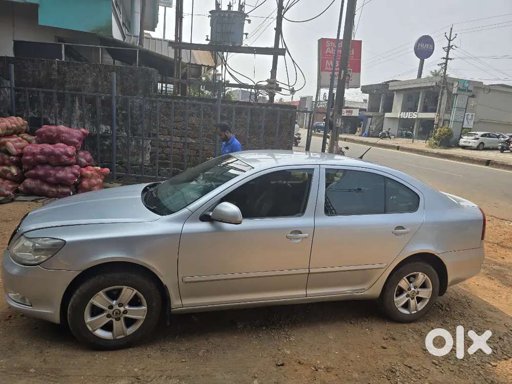 Skoda Laura 2010 Diesel 207000 Km Driven