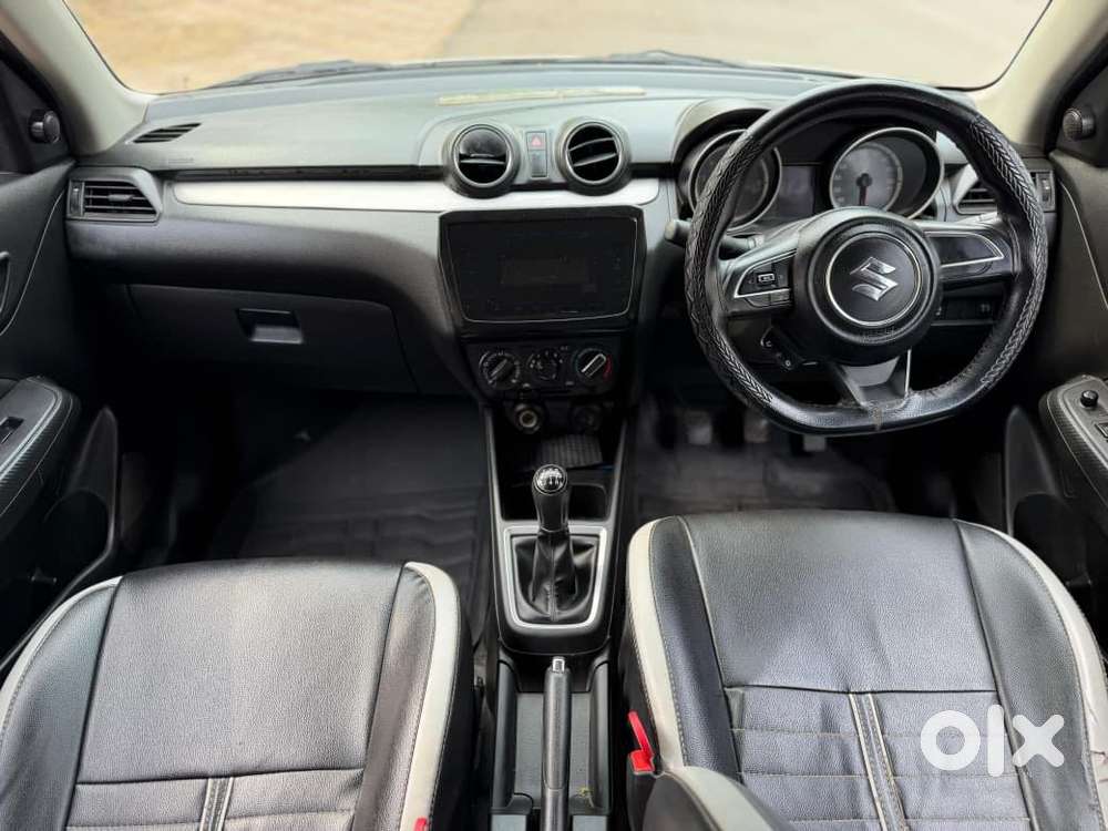 Maruti Suzuki Swift Vxi + Manual, 2022, Petrol