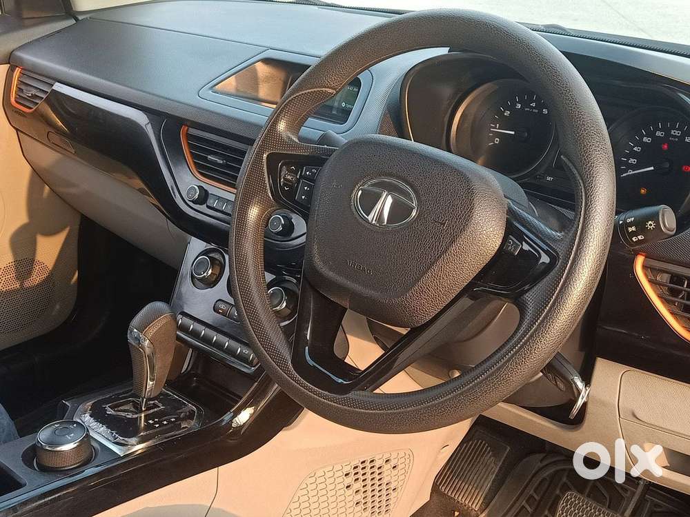 Tata Nexon Kraz Plus Amt, 2019, Petrol