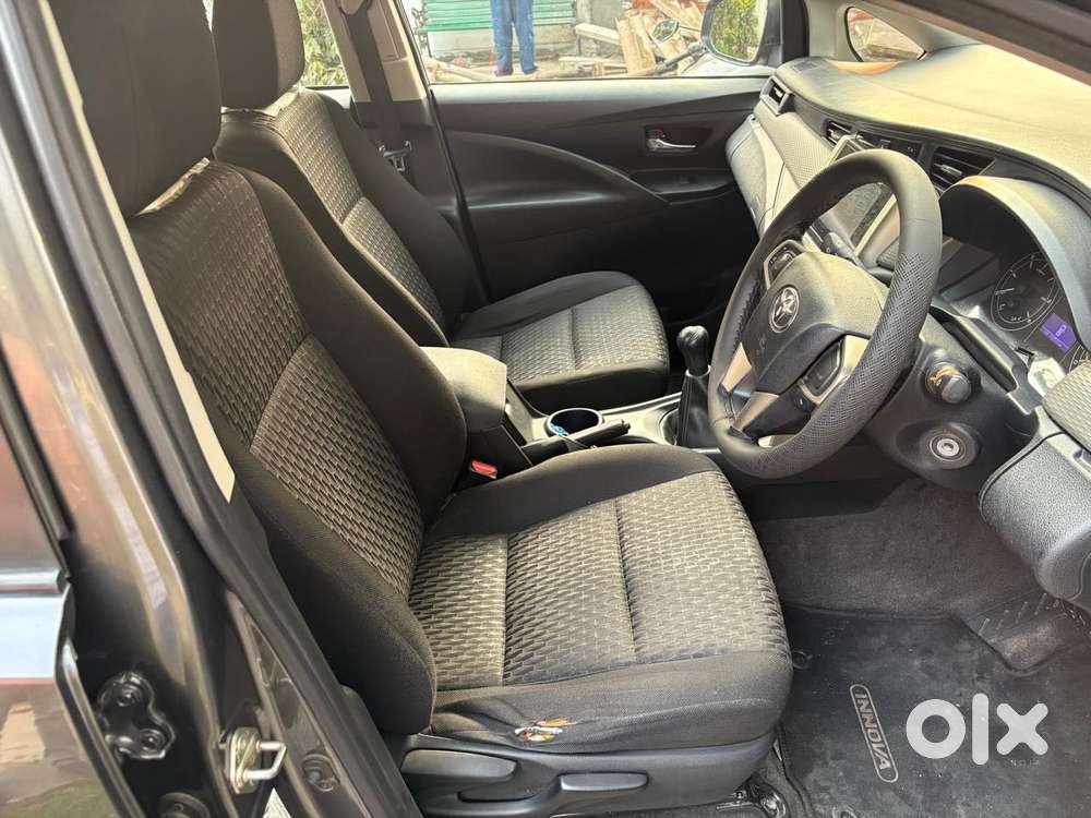 Toyota Innova Crysta 2.4 G Mt, 2018, Diesel