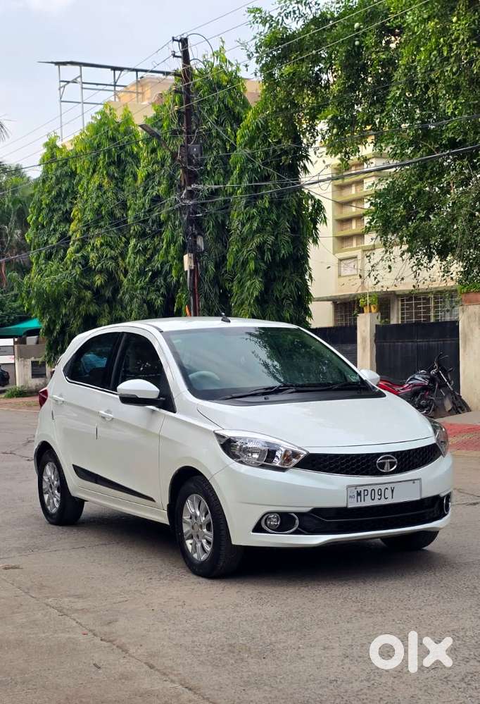 Tata Tiago 1.2 Revotron Xt (o), 2018, Petrol
