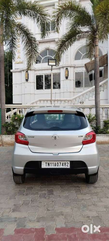 Tata Tiago 1.2 Revotron Xt Option, 2019, Petrol