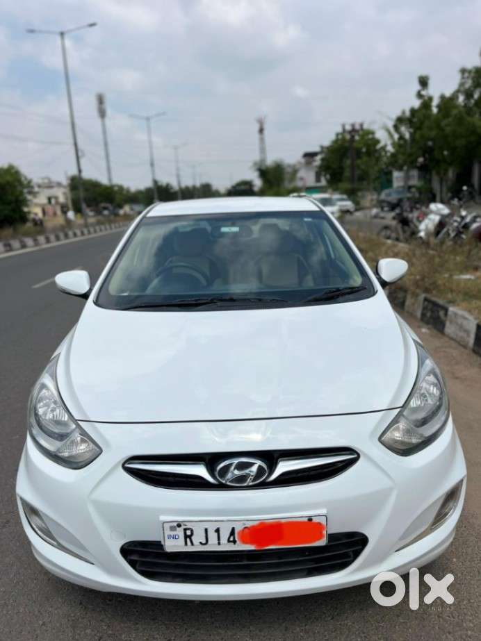 Hyundai Fluidic Verna 1.6 Crdi Sx, 2017