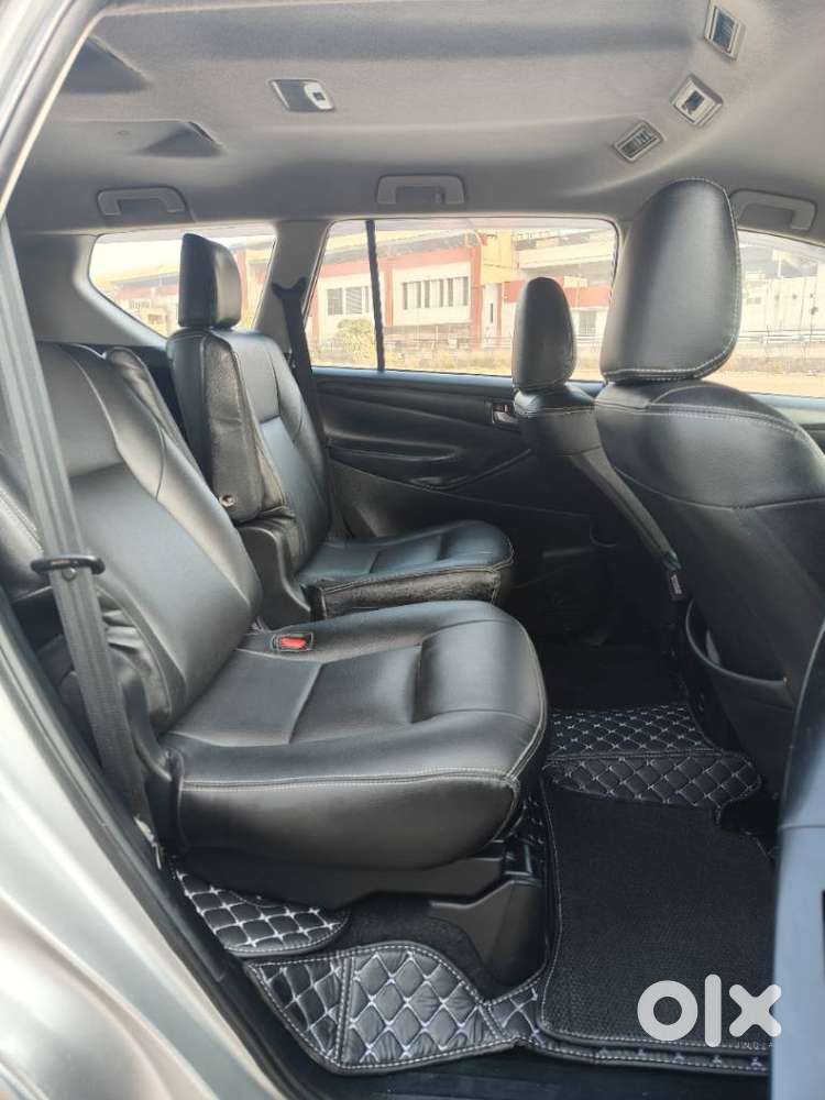 Toyota Innova Crysta 2.4 G Mt, 2017, Diesel