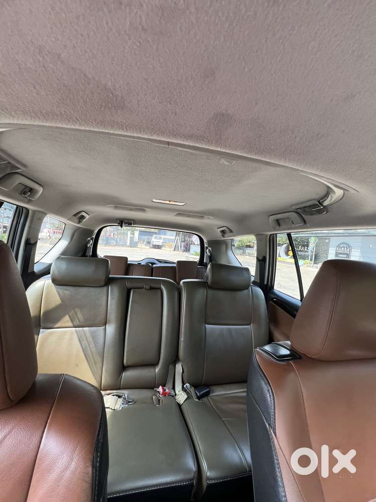 Toyota Innova Crysta 2.8 Z, 2016, Diesel