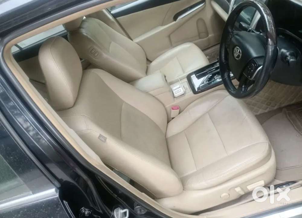 Toyota Camry 2.5l Automatic, 2015, Petrol
