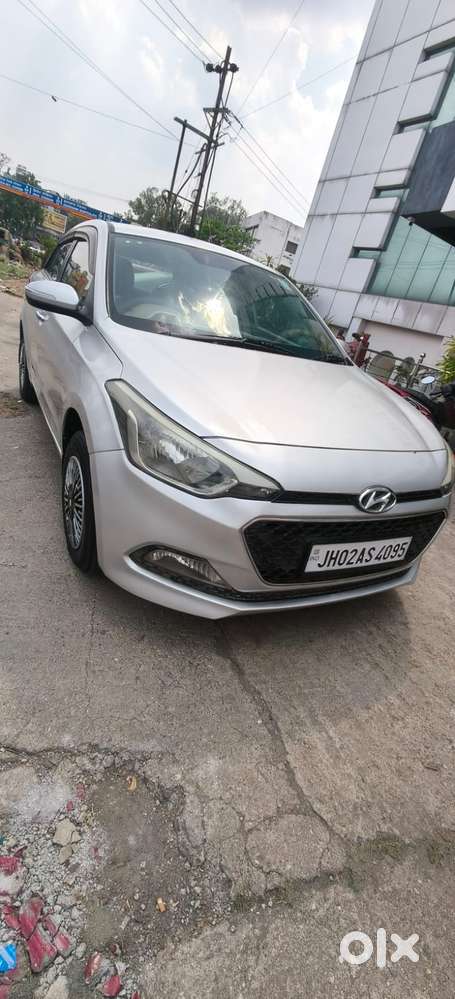 Hyundai I20 Sportz 1.2 Bs-iv, 2017, Petrol
