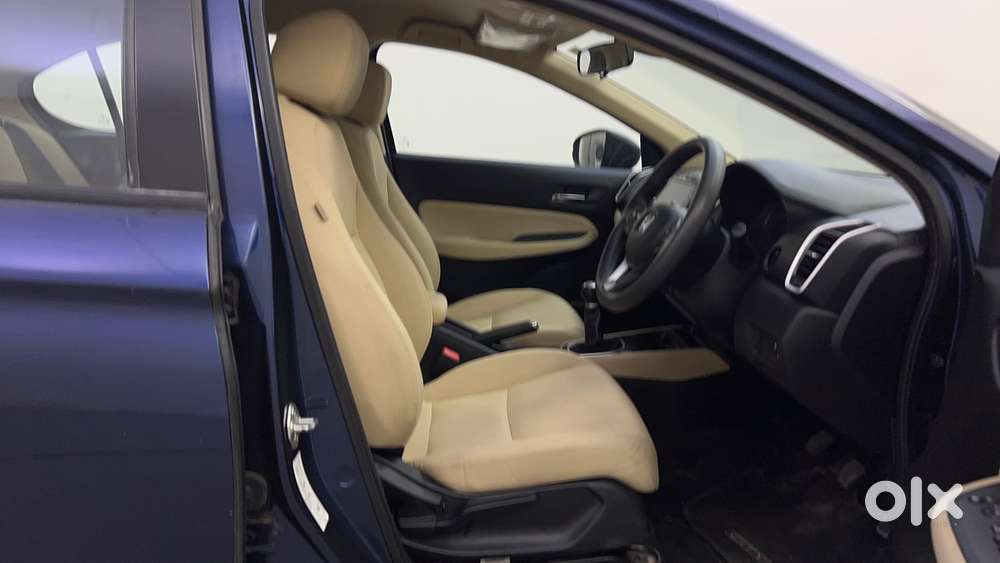 Honda City 1.5 V Mt, 2023, Petrol