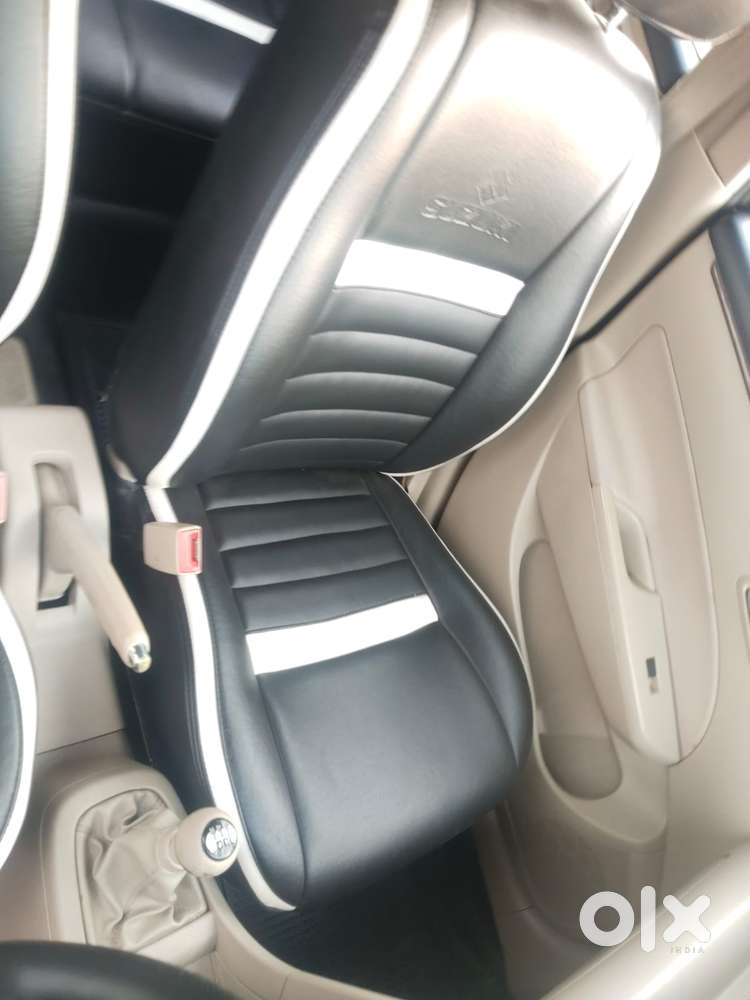Maruti Suzuki Dzire 1.2 Vxi, 2014