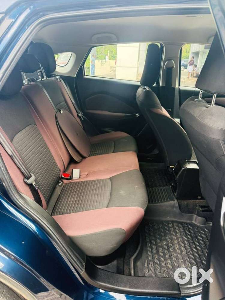 Maruti Suzuki Fronx Delta Plus 1.2 Ags, 2023, Petrol