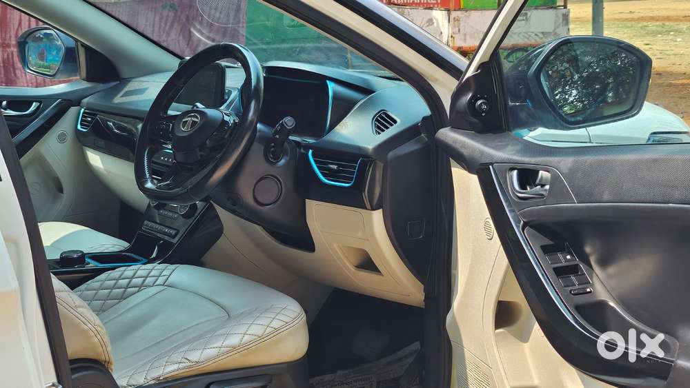 Tata Nexon Ev Xz Plus, 2022, Electric