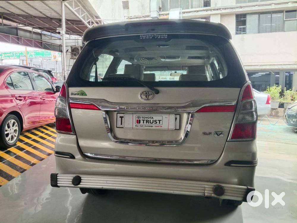 Toyota Innova, 2015, Diesel