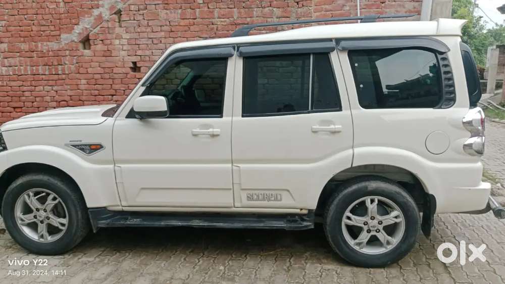 Mahindra Scorpio Classic 2.2 2015