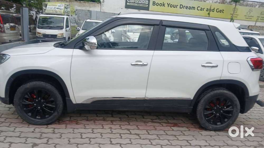 Maruti Suzuki Brezza 1.5 Zxi Plus At Smart Hybrid, 2021