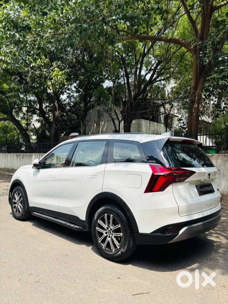 Mahindra Xuv700 2.0 Ax 7 Petrol At Luxury Pack Str, 2022, Petrol
