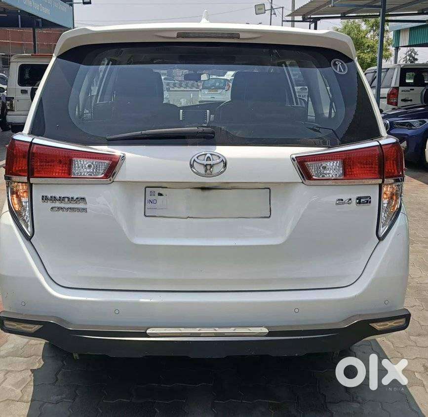 Toyota Innova Crysta 2.4 Gx Limited Edition 7 Str, 2021