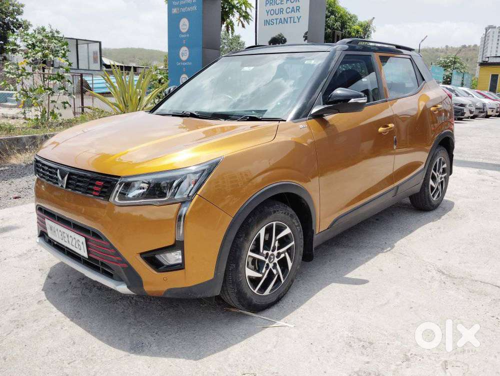 Mahindra Xuv300 W8 Option Dual Tone, 2025, Petrol