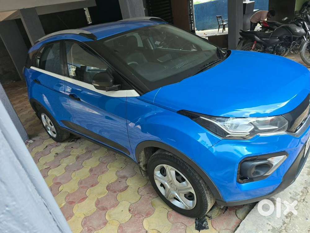 Tata Nexon 1.2 Revotron Xm (s), 2020, Petrol