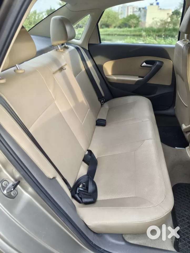 Volkswagen Vento 2010-2013 Petrol Highline At, 2015, Petrol