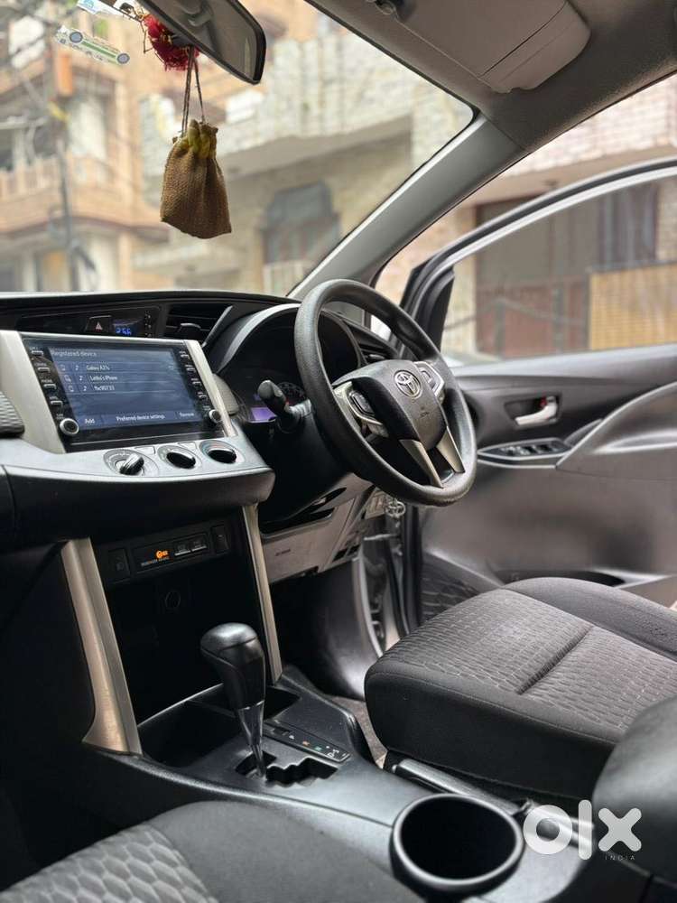 Toyota Innova Crysta [ ] 2.4 Gx At 7 Str, 2022, Diesel