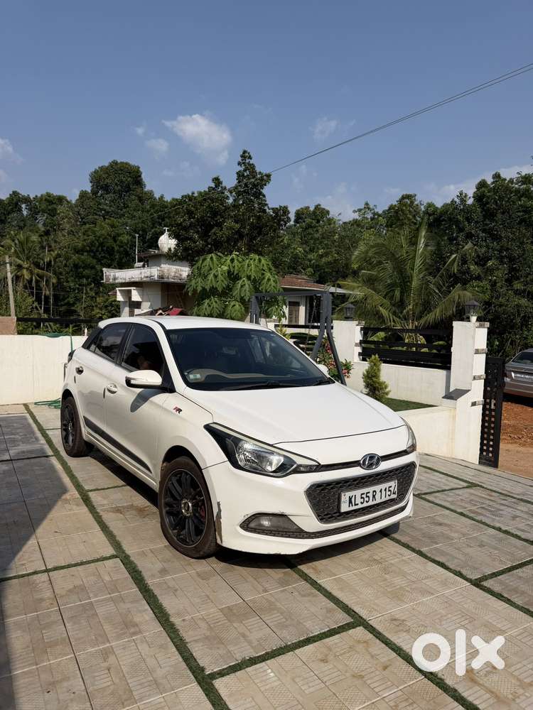 Hyundai I20 Sportz 1.2 Bs-iv, 2015, Petrol