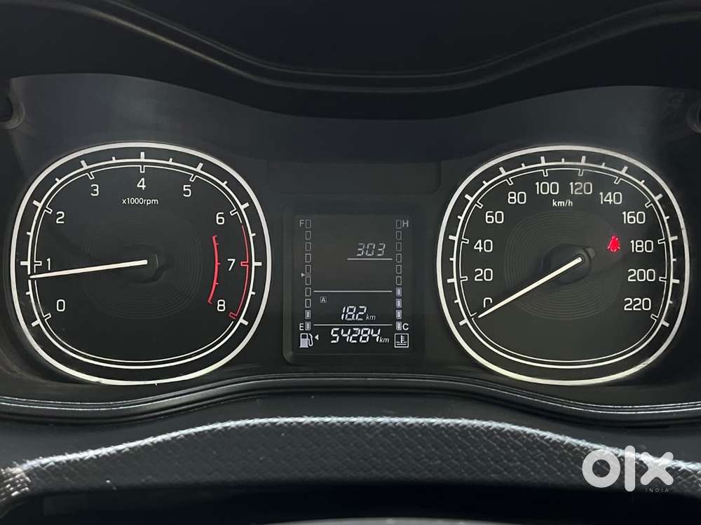 Maruti Suzuki Brezza 1.5 Vxi Smart Hybrid, 2022, Petrol