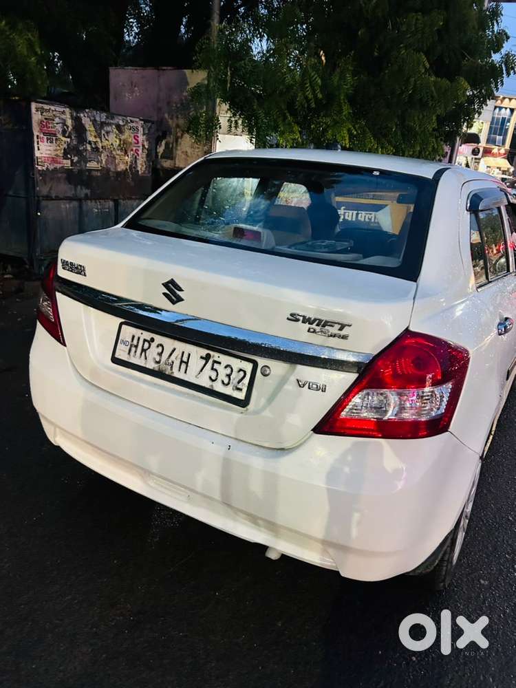 Maruti Suzuki Swift Dzire 2015 Diesel 125000 Km Driven