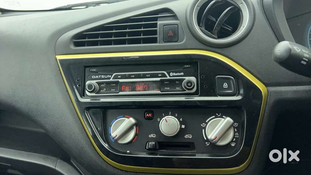 Datsun Redigo Gold Limited Edition, 2017, Petrol