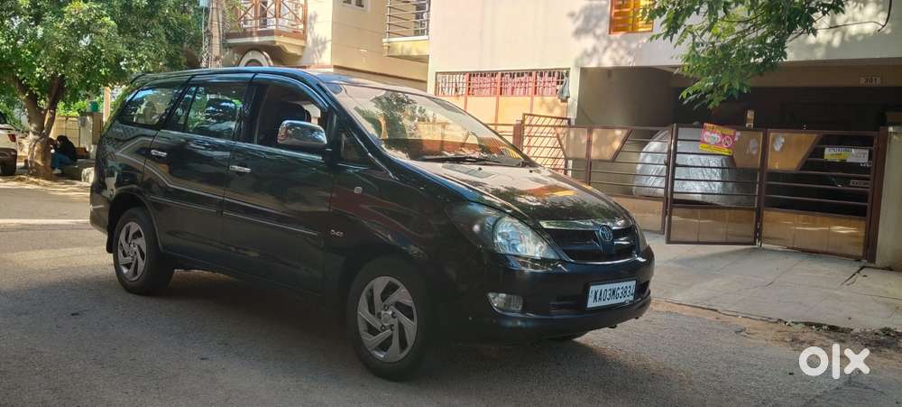 Toyota Innova 2.5 G (diesel) 7 Seater Bs Iv, 2006, Diesel