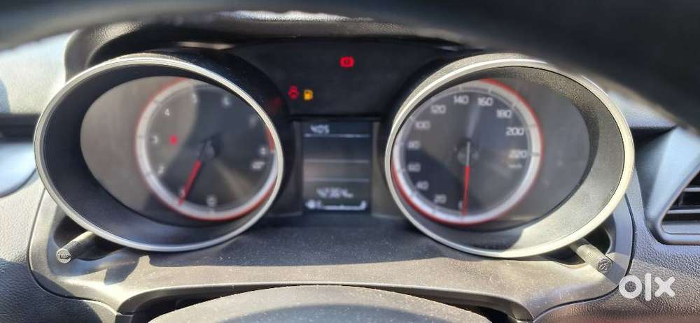 Maruti Suzuki Swift Vxi + Manual, 2022, Petrol