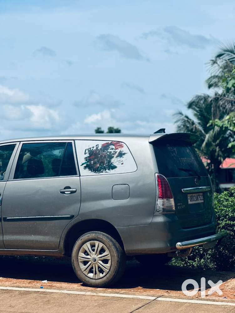 Toyota Innova Hybrid 2007 Year