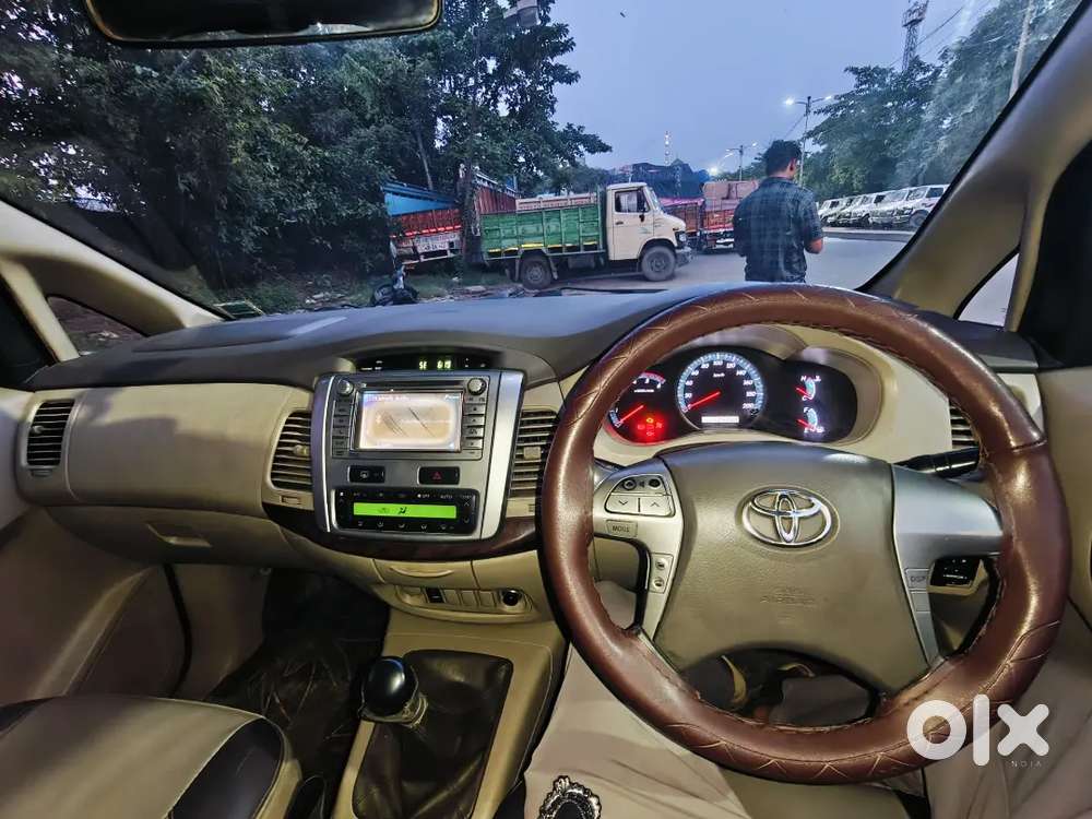 Toyota Innova 2013 Diesel Well Maintained