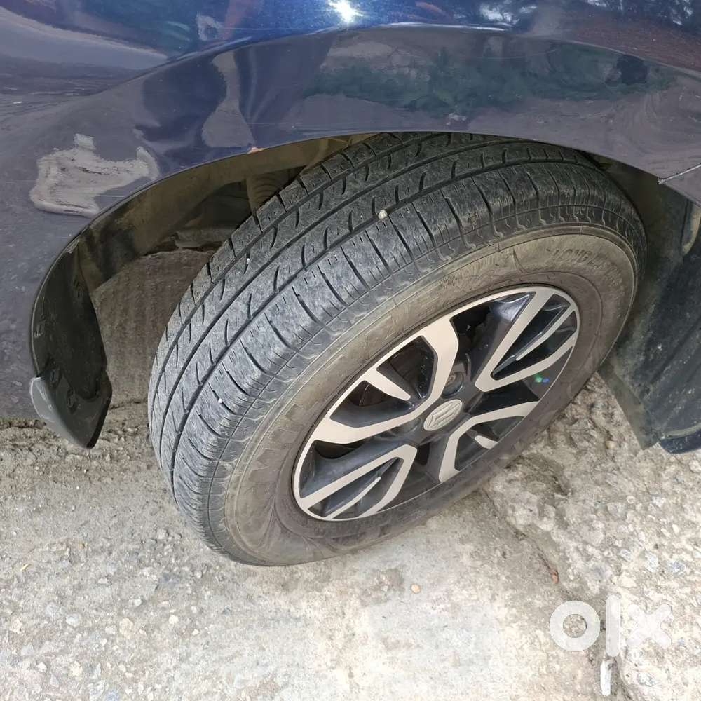 Maruti Suzuki Swift 2022 Petrol 47810 Km Driven