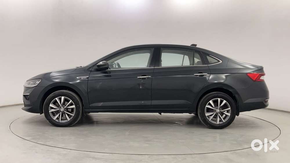 Skoda Slavia Style 1.0l Tsi At, 2022, Petrol