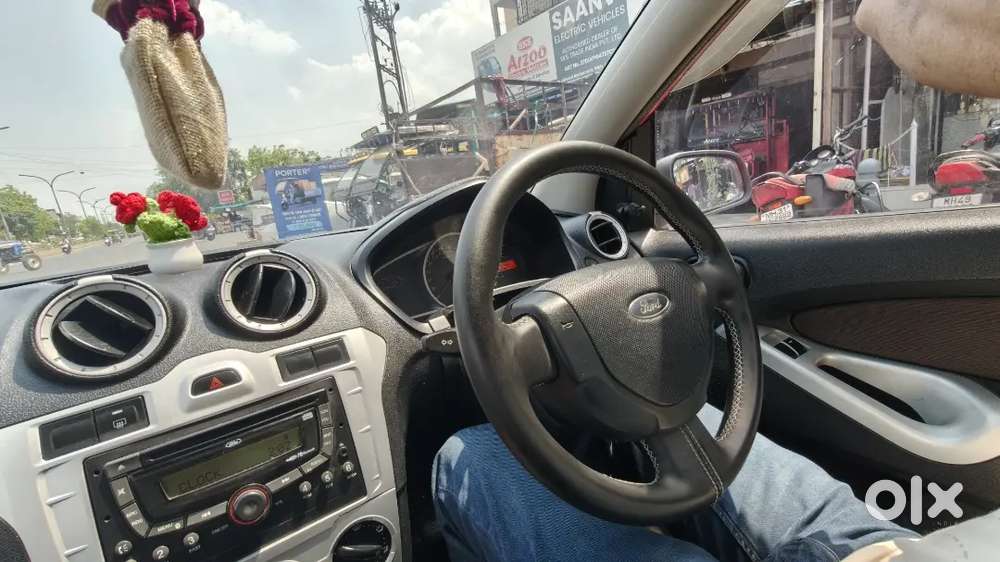 Ford Figo 2012 Diesel 85000 Km Driven