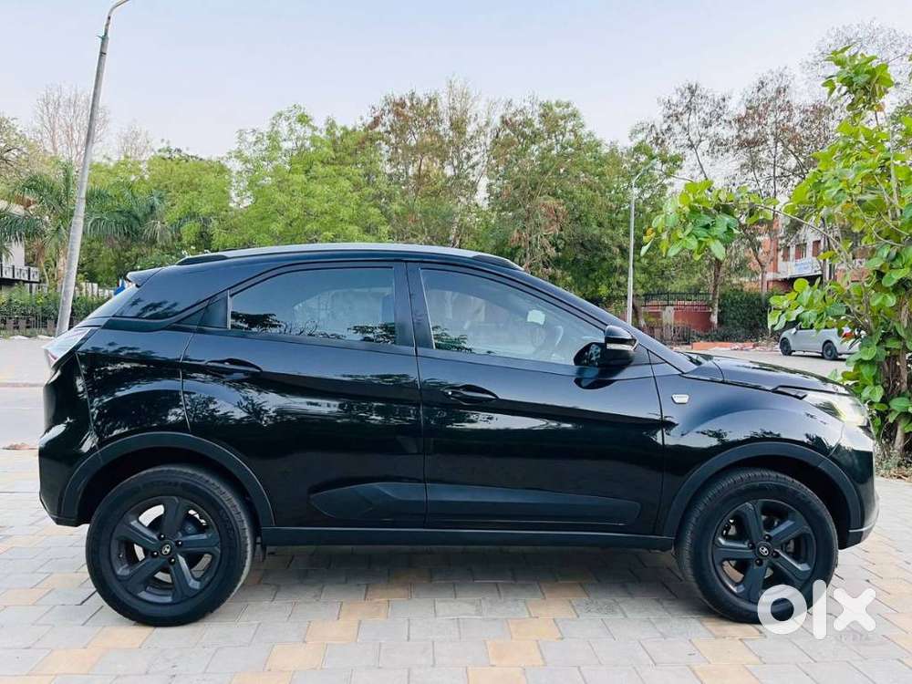 Tata Nexon Ev Xz Plus Dark Edition, 2022, Electric