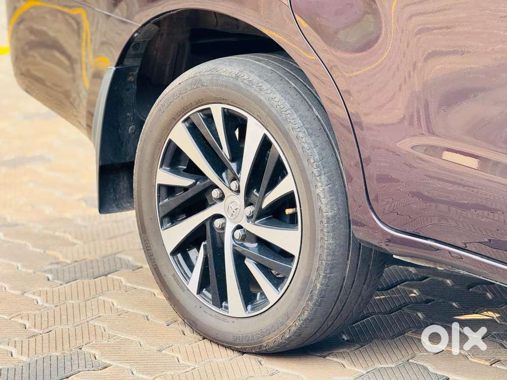 Toyota Innova Crysta