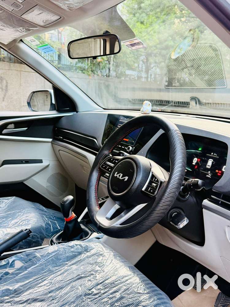 Kia Carens 1.4 Prestige 7 Str, 2024, Petrol