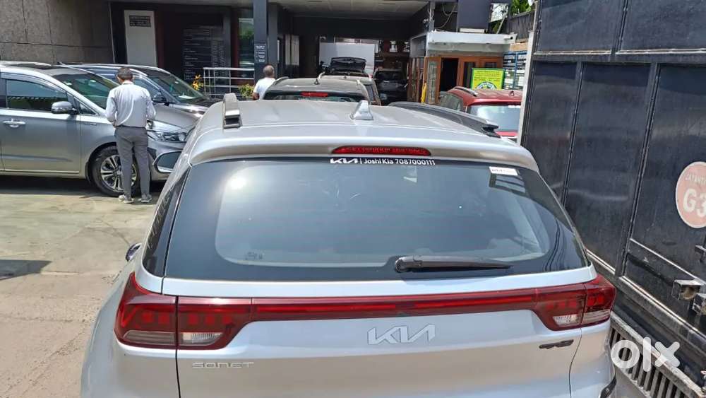 Kia Sonet August 2022 Diesel Top-end Model Gt Line Auto Transmission