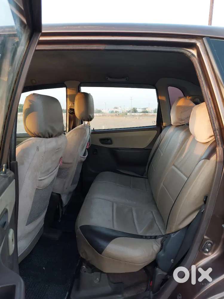 Maruti Suzuki Zen Estilo 2010