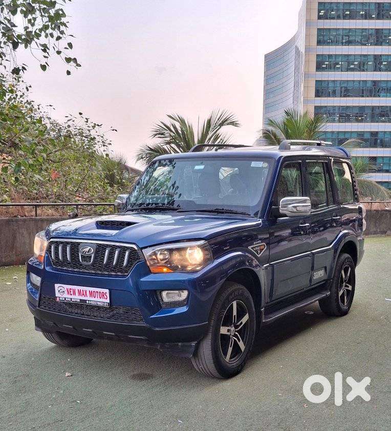Mahindra Scorpio S6 Plus, 2016