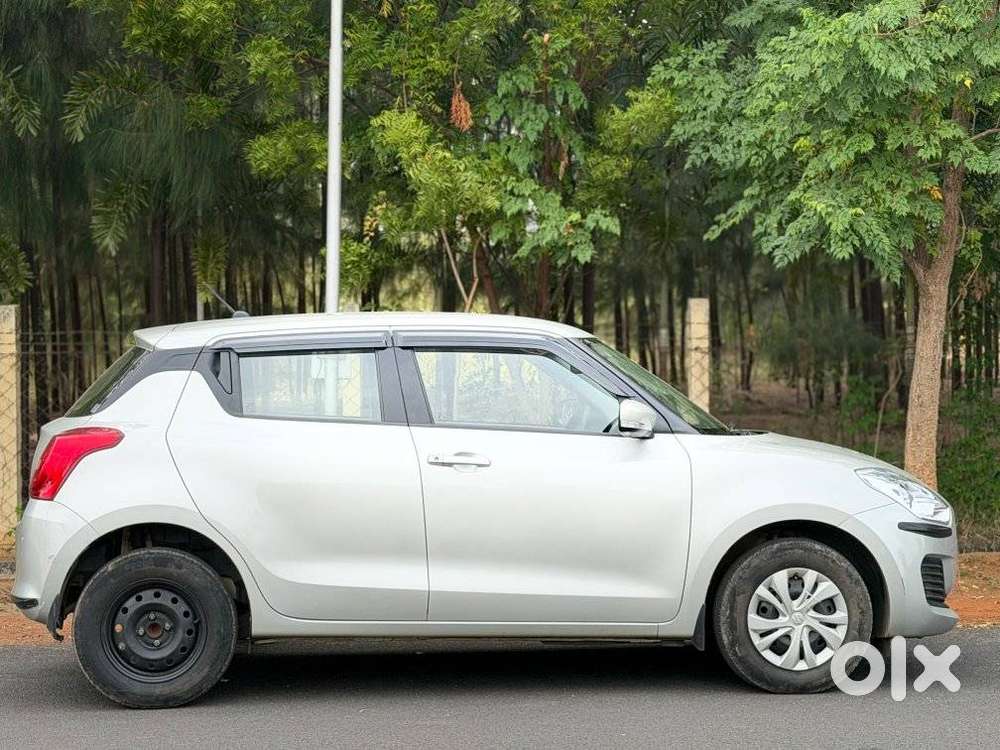 Maruti Suzuki Swift Vxi Optional, 2021, Petrol